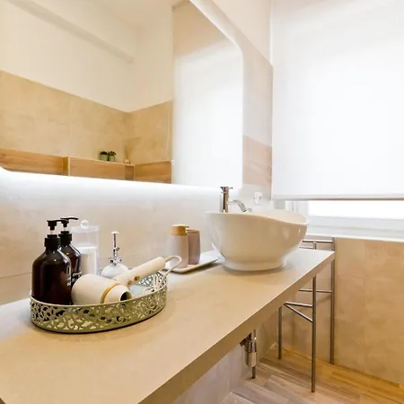 Wegi Luxury Apartment *